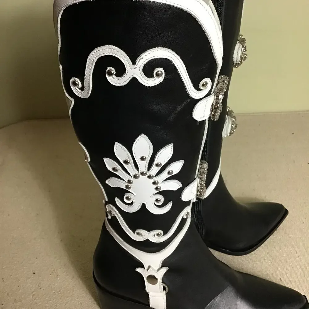DossoDossi Women Leather Embellish Cowgirl boots Black Stone detail Size 38 NWOT